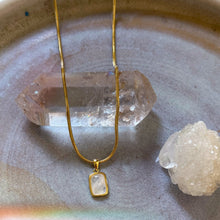 Load image into Gallery viewer, amira
