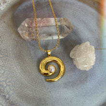 Load image into Gallery viewer, alaia
