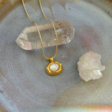 Load image into Gallery viewer, moonbloomer
