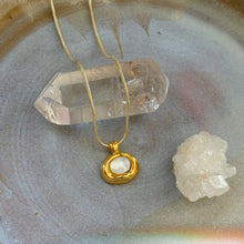 Load image into Gallery viewer, moonbloomer
